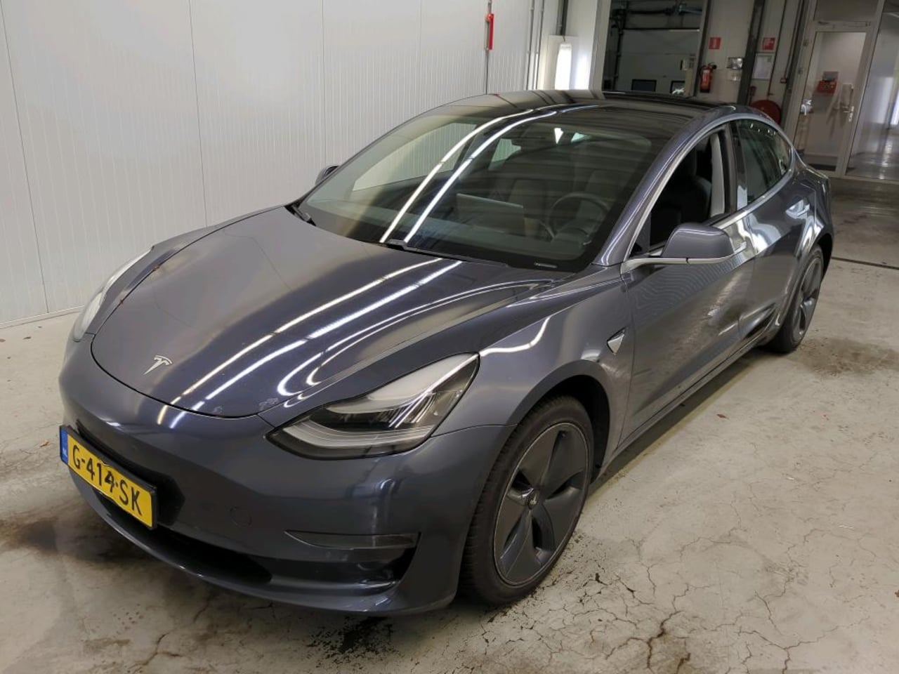 Tesla Model 3 - Long-Range AWD 351pk 75 kWh [ AUTOPILOT+620KM WLTP+PREMIUM AUDIO ] - AutoWereld.nl