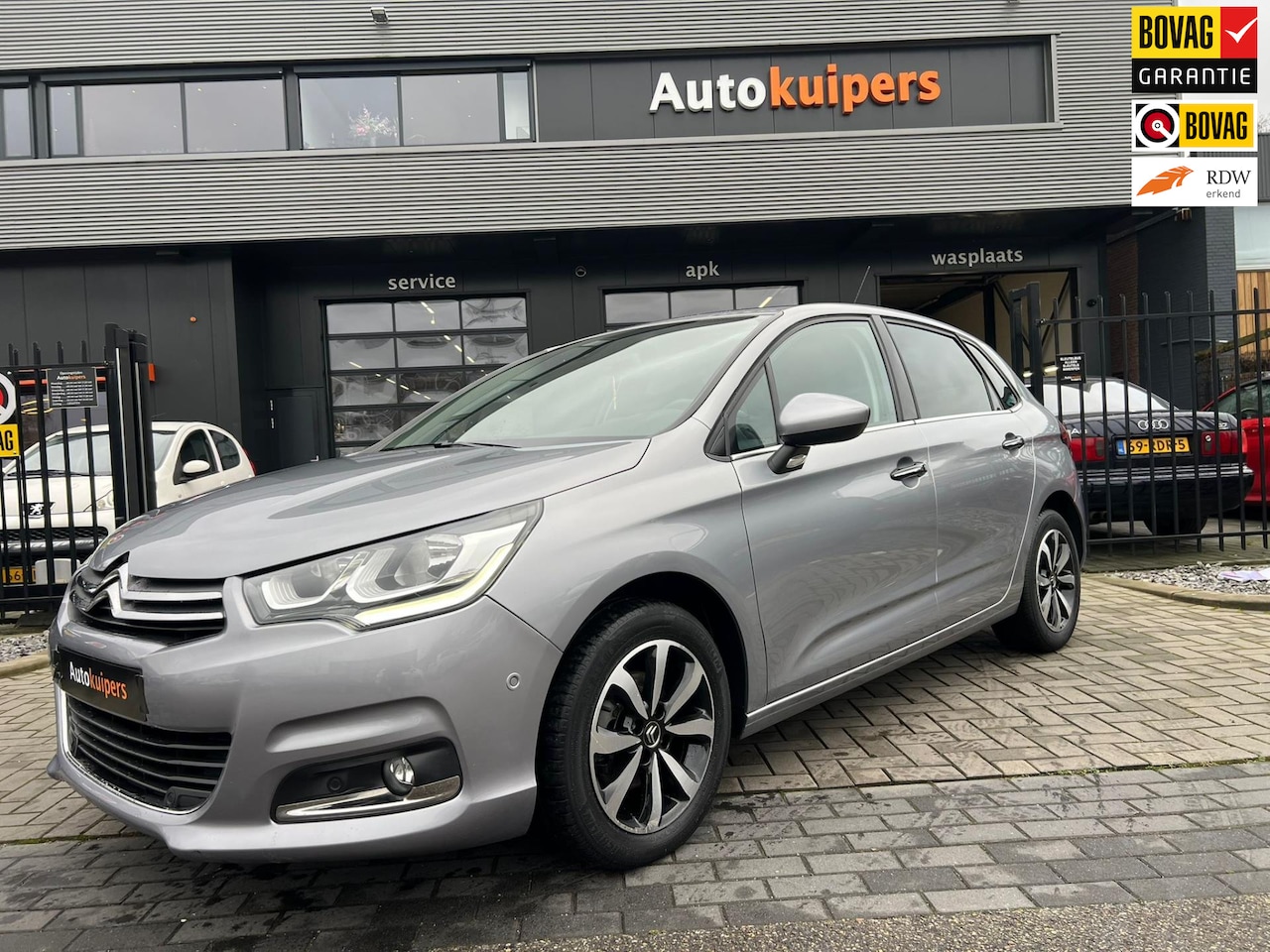 Citroën C4 - 1.2 Puretech Feel Edition 1.2 PureTech Feel Edition - AutoWereld.nl