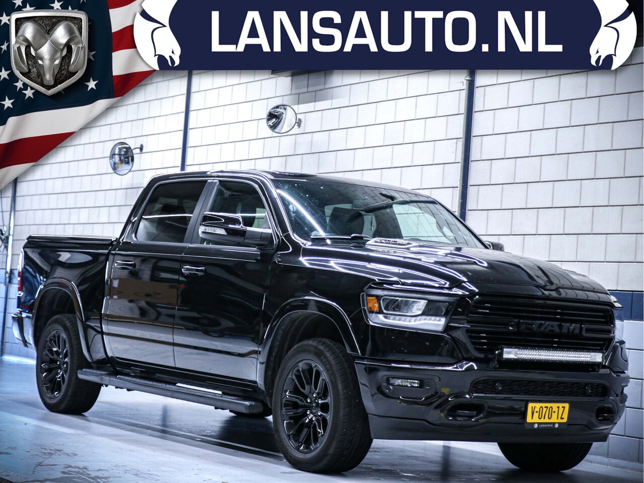 Dodge Ram 1500 - Laramie Night | Luchtvering | Panorama | 5.7L V8 Hemi | - AutoWereld.nl