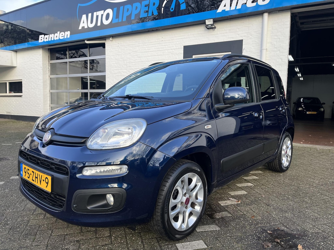 Fiat Panda - 0.9 TwinAir Lounge /Automaat - AutoWereld.nl