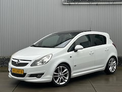 Opel Corsa - 1.4-16V OPC, Panorama dak, Clima, NAP, Complete onderhoudshistorie