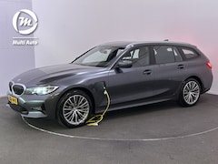 BMW 3-serie Touring - 330e Luxury Plug in Hybrid 293pk PHEV | Lederen Bekleding | Navigatie | Apple Carplay | St