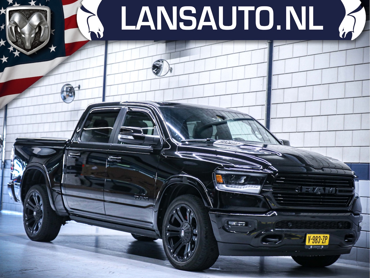 Dodge Ram 1500 - Laramie Night | Full option + Luchtvering | Nieuw geleverd + 1e eigenaar | 5.7L HEMI V8 4x - AutoWereld.nl