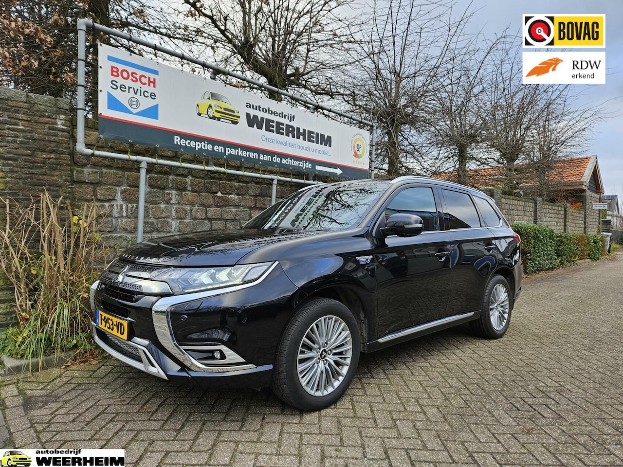 Mitsubishi Outlander - 2.4 PHEV intens+ Zeer luxe uitvoering! - AutoWereld.nl