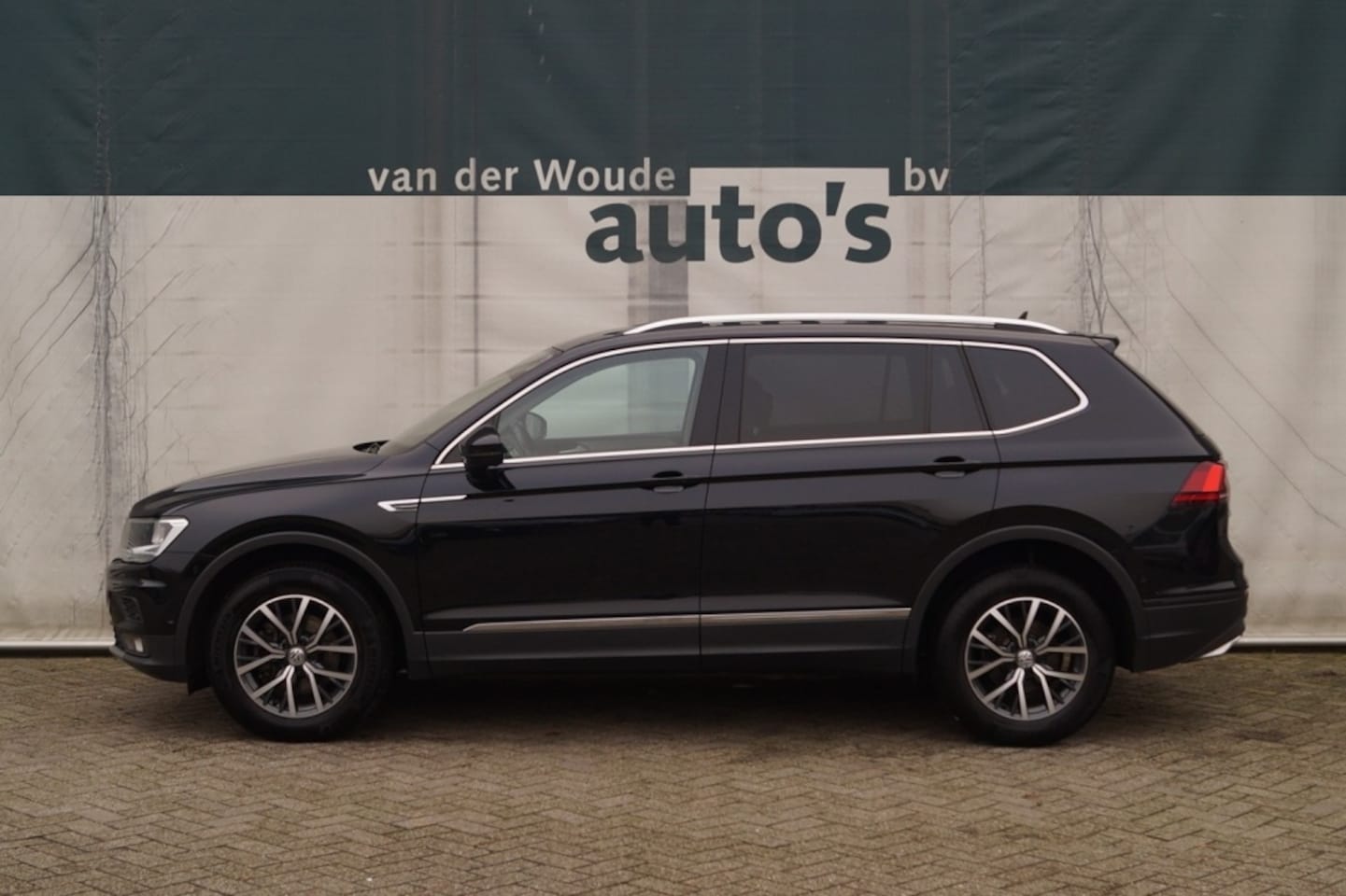 Volkswagen Tiguan Allspace - 1.5 TSI 150pk DSG Comfort Business 5-persoons - AutoWereld.nl