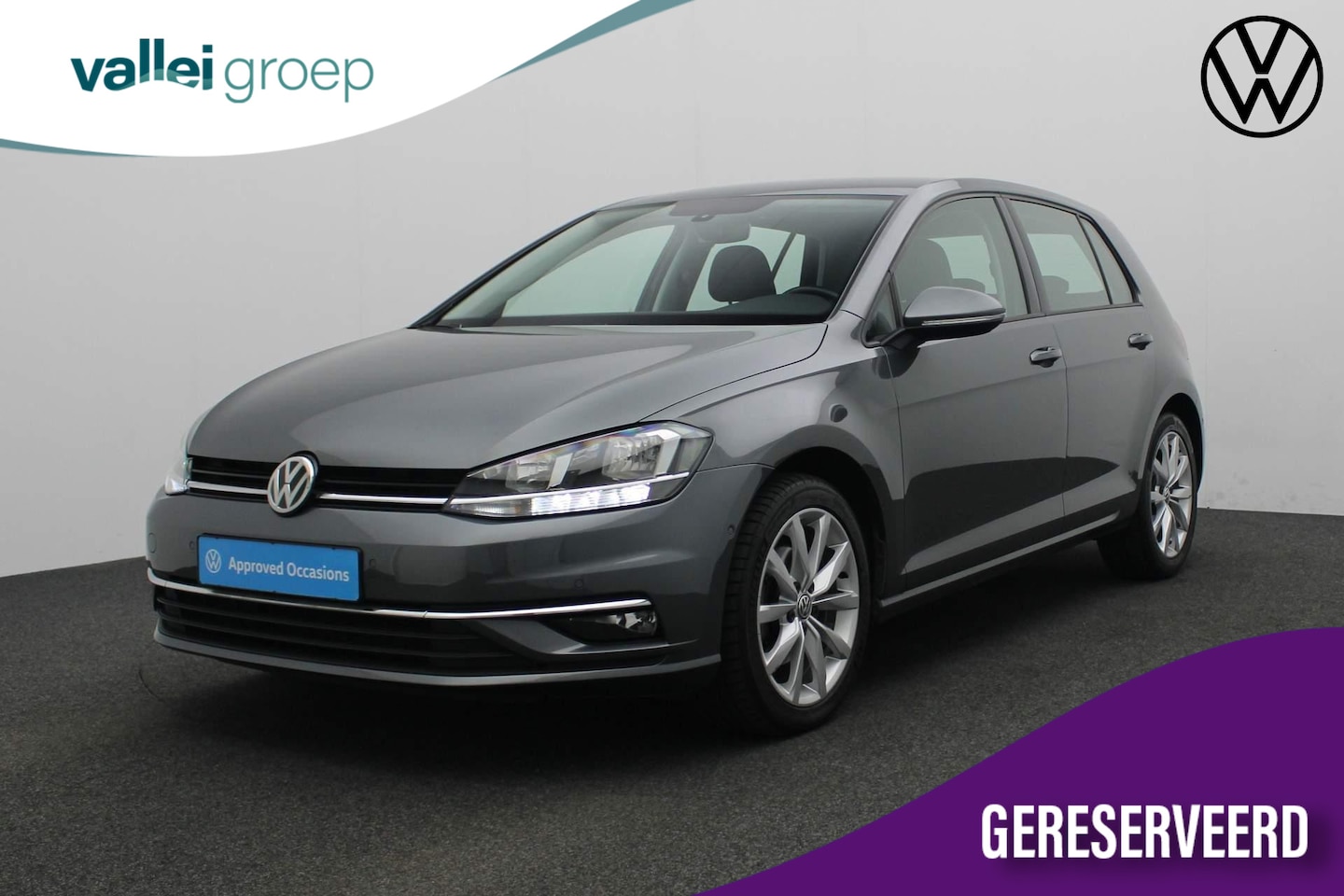 Volkswagen Golf - 1.5 TSI 150PK DSG Highline | Trekhaak | Navi Discover Pro | Stoelverwarming | ACC | Massag - AutoWereld.nl