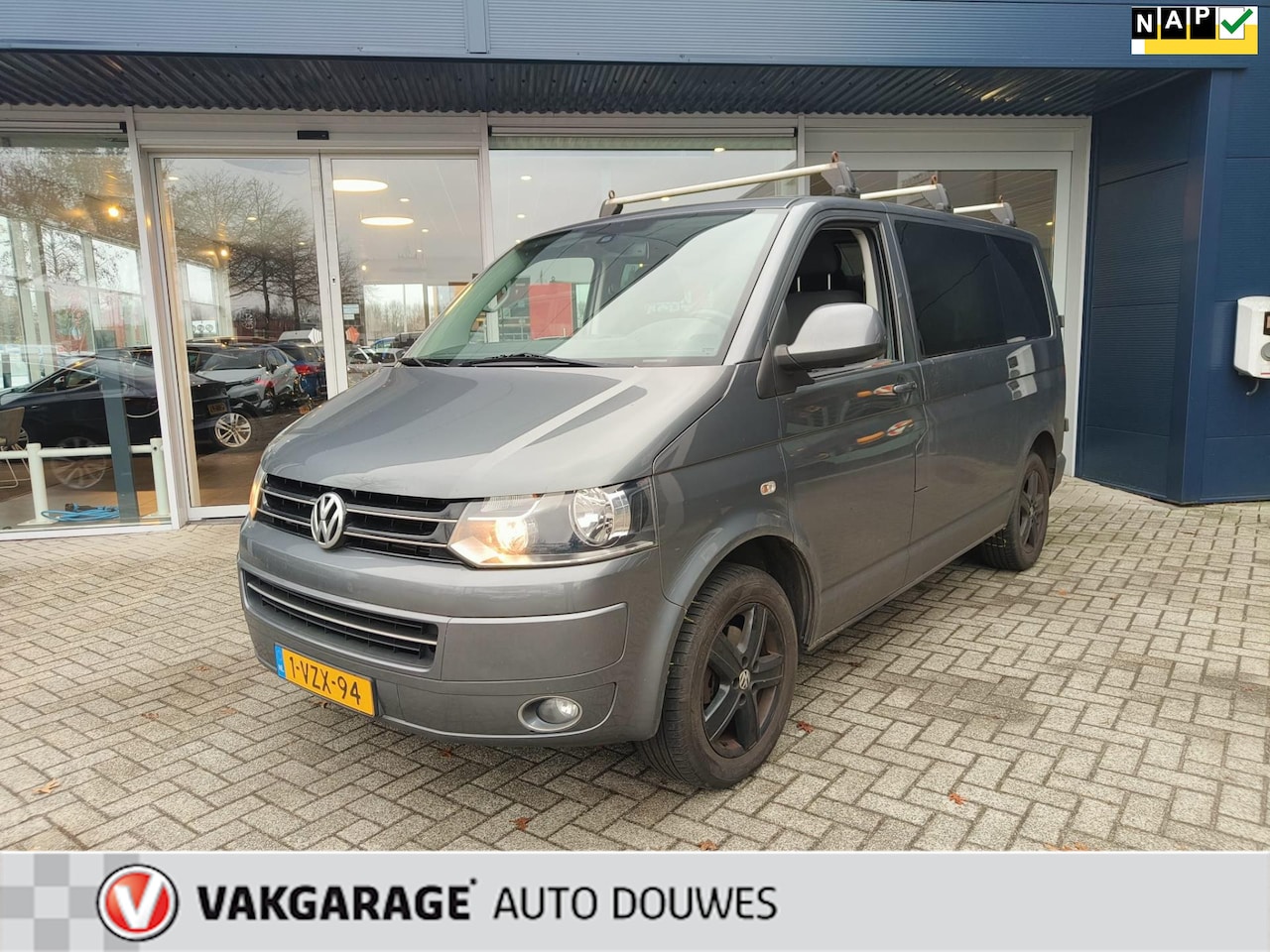 Volkswagen Transporter - 2.0 TDI L1H1 DC Comfortline |BTW | NAP | 1e eigenaar | Dubbele cabine| Airco | Cruise - AutoWereld.nl