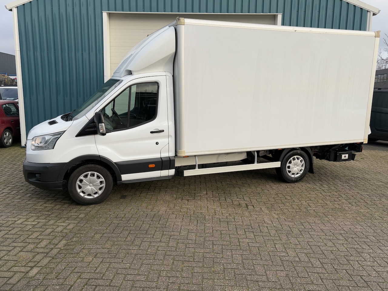 Ford Transit - 350 2.0 131Pk TDCI L4H1 Trend / Cruise / Airco / MEUBELBAK / LAADKLEP / Apk t/m 06-12-2025 - AutoWereld.nl