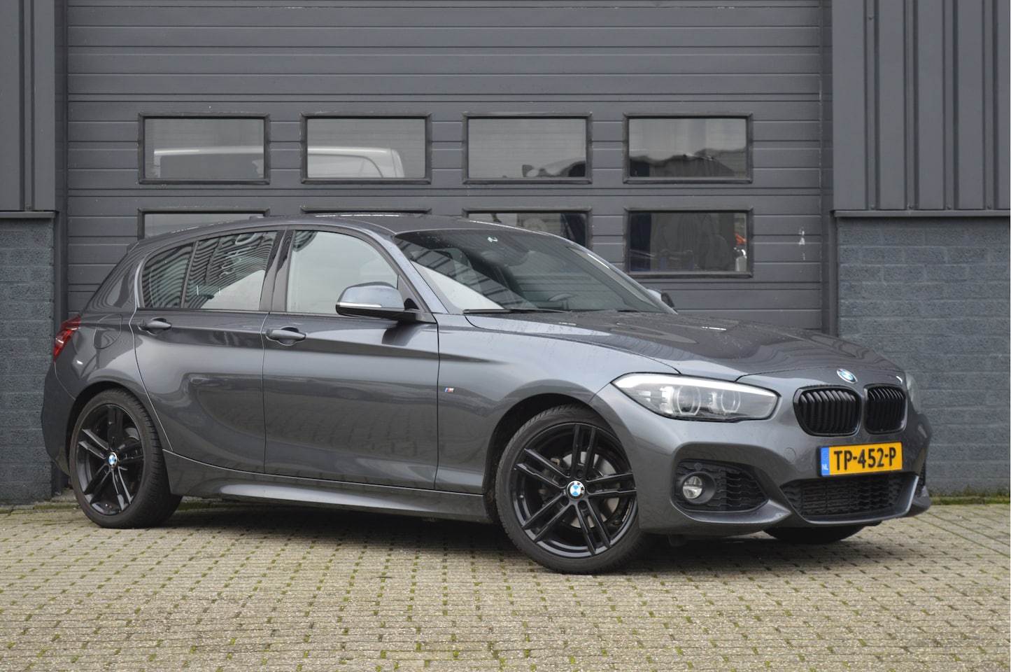 BMW 1-serie - 118i Executive | M-PAKKET | ORG. NL | AUTOMAAT | - AutoWereld.nl