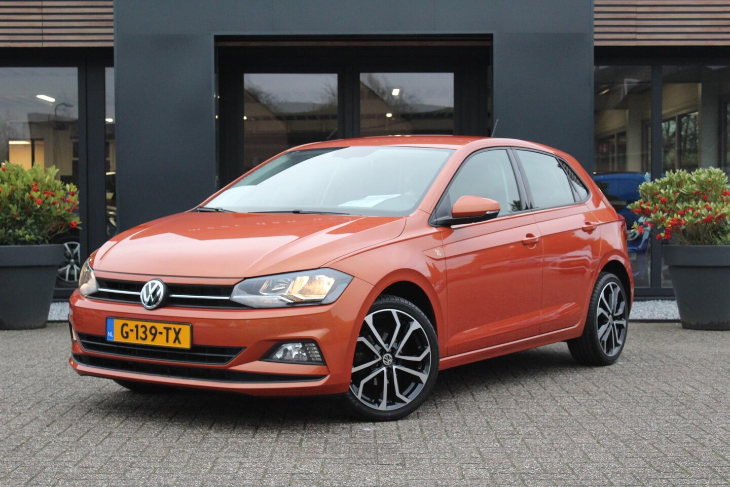 Volkswagen Polo - 1.0 Tsi 95pk Comfortline Airco-Acc-AppleCarplay - AutoWereld.nl