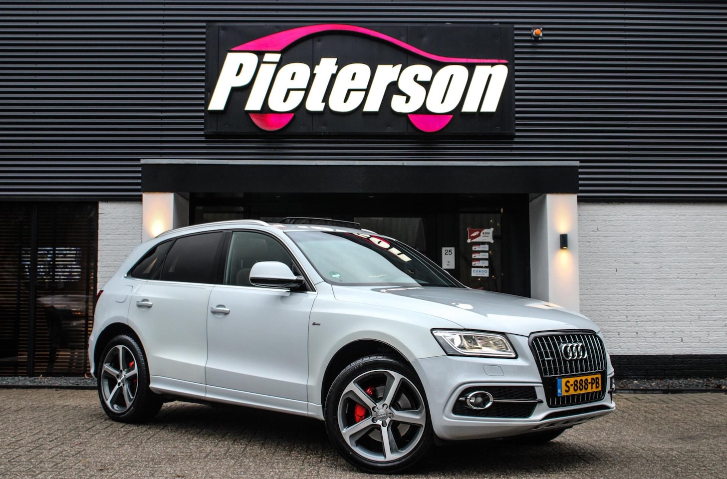 Audi Q5 - 3.0 TFSI Quattro 3X S-Line PANO B&O MEMORY CAMERA - AutoWereld.nl