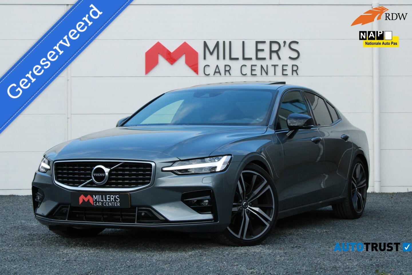 Volvo S60 - 2.0 T5 R-Design 250 PK PANO KEYLESS HUD CAM H&K - AutoWereld.nl