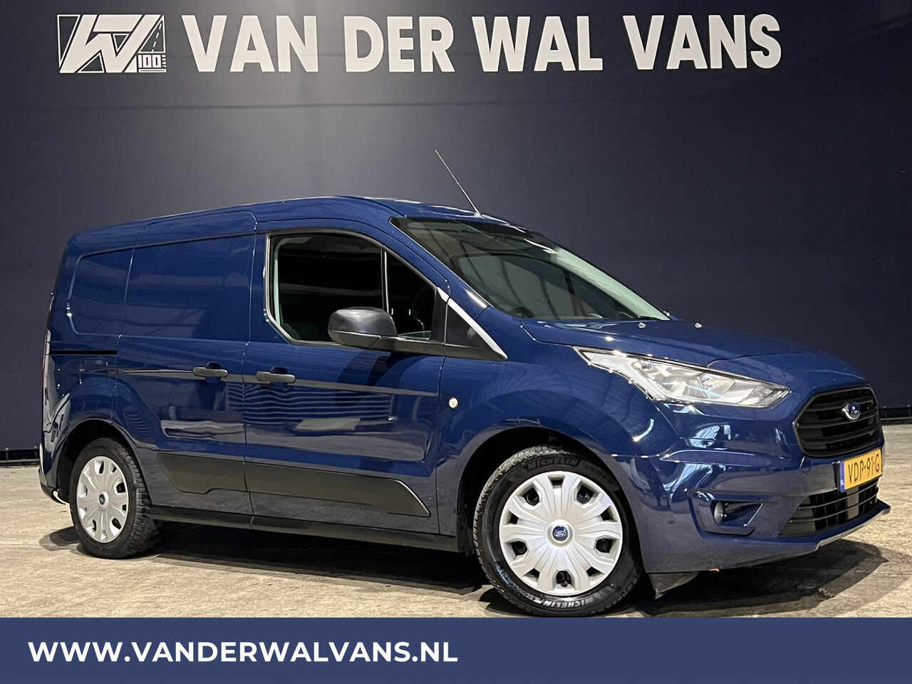 Ford Transit Connect - 1.5 EcoBlue L1H1 Euro6 Airco | 3-Zits | Camera | Trekhaak | Cruisecontrol Parkeersensoren, - AutoWereld.nl