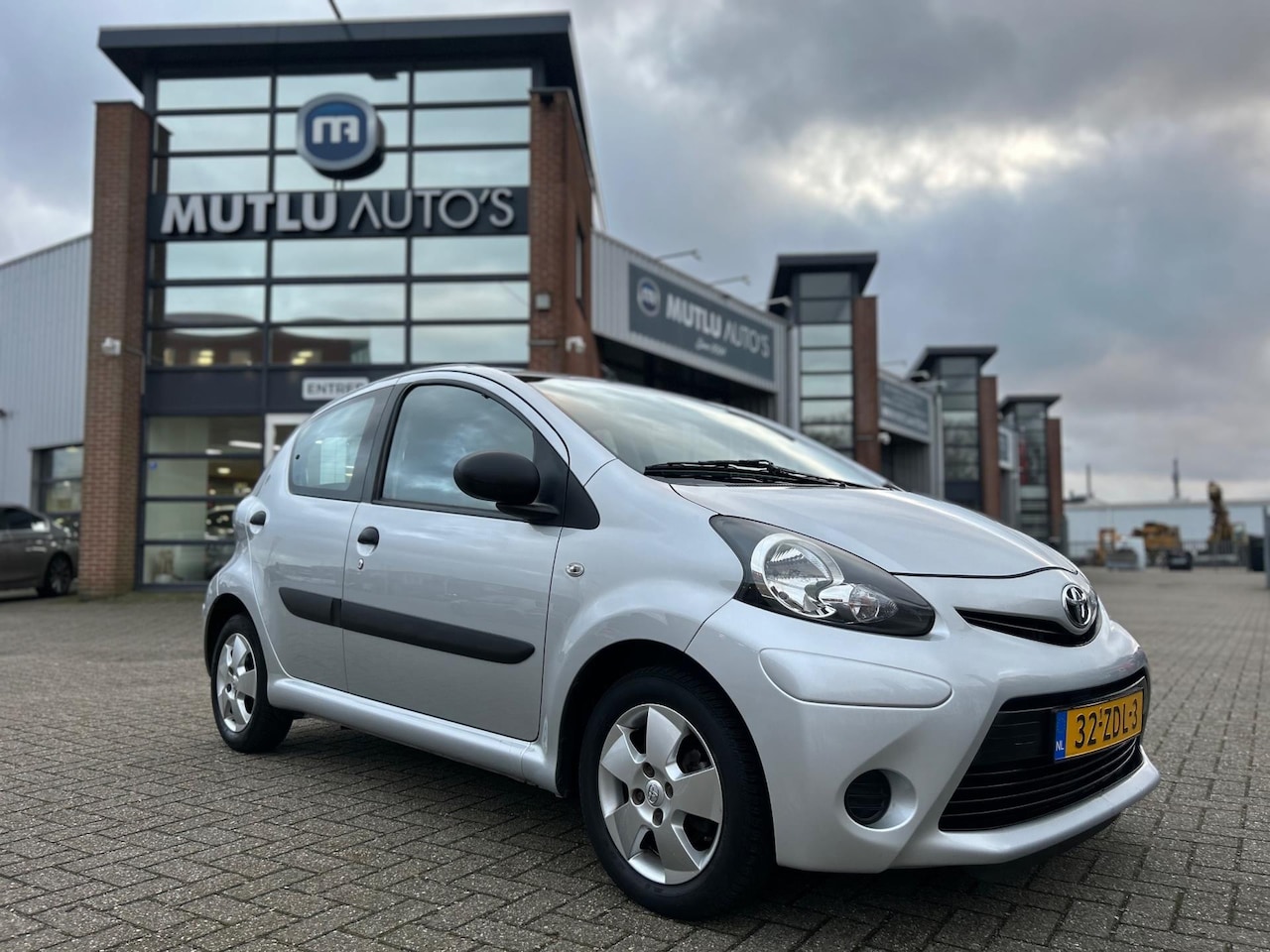 Toyota Aygo - 1.0 VVT-i Comfort 5Deurs Airco NAP APK - AutoWereld.nl