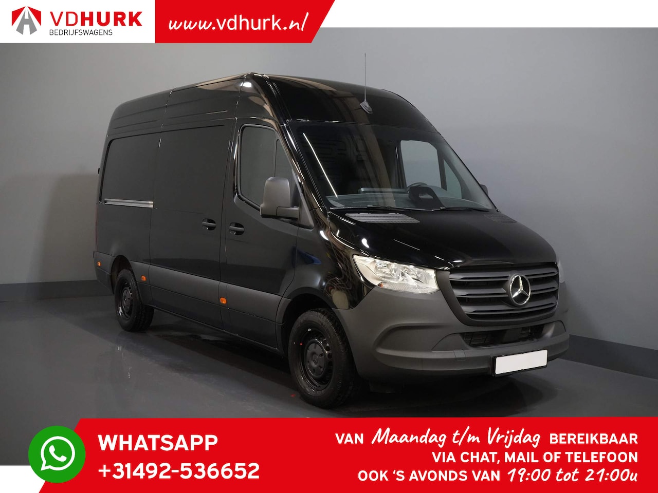 Mercedes-Benz Sprinter - 315 CDI Aut. L2H2 RWD/ Pro/ Facelift/ Cruise/ Camera/ trekhaak/ Stoelverw./ CarPlay - AutoWereld.nl