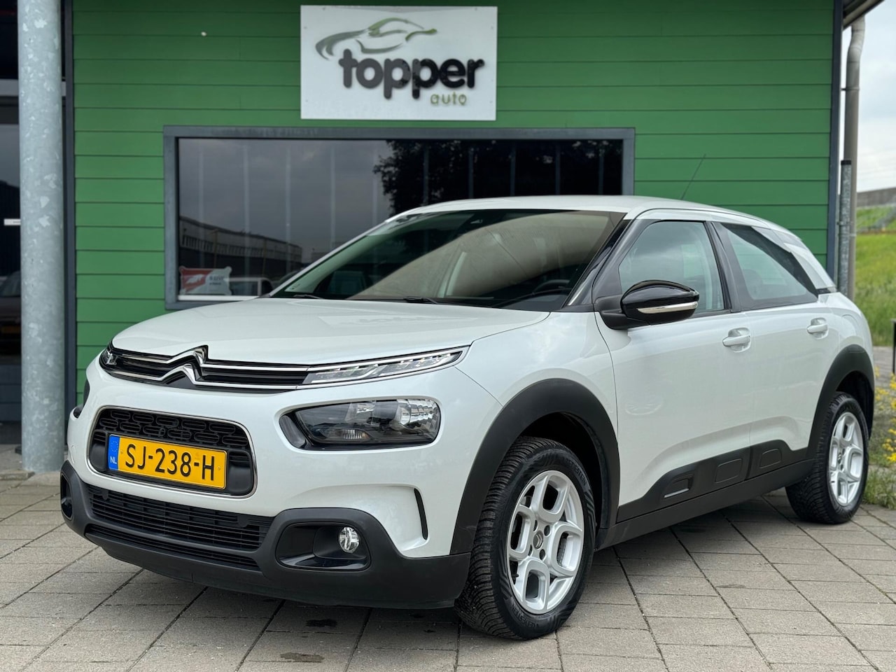 Citroën C4 Cactus - 1.2 PureTech Business / Automaat / Navigatie / - AutoWereld.nl