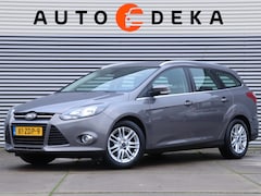 Ford Focus Wagon - 1.0 EcoBoost Titanium *Navigatie*Trekhaak*Parkeersens