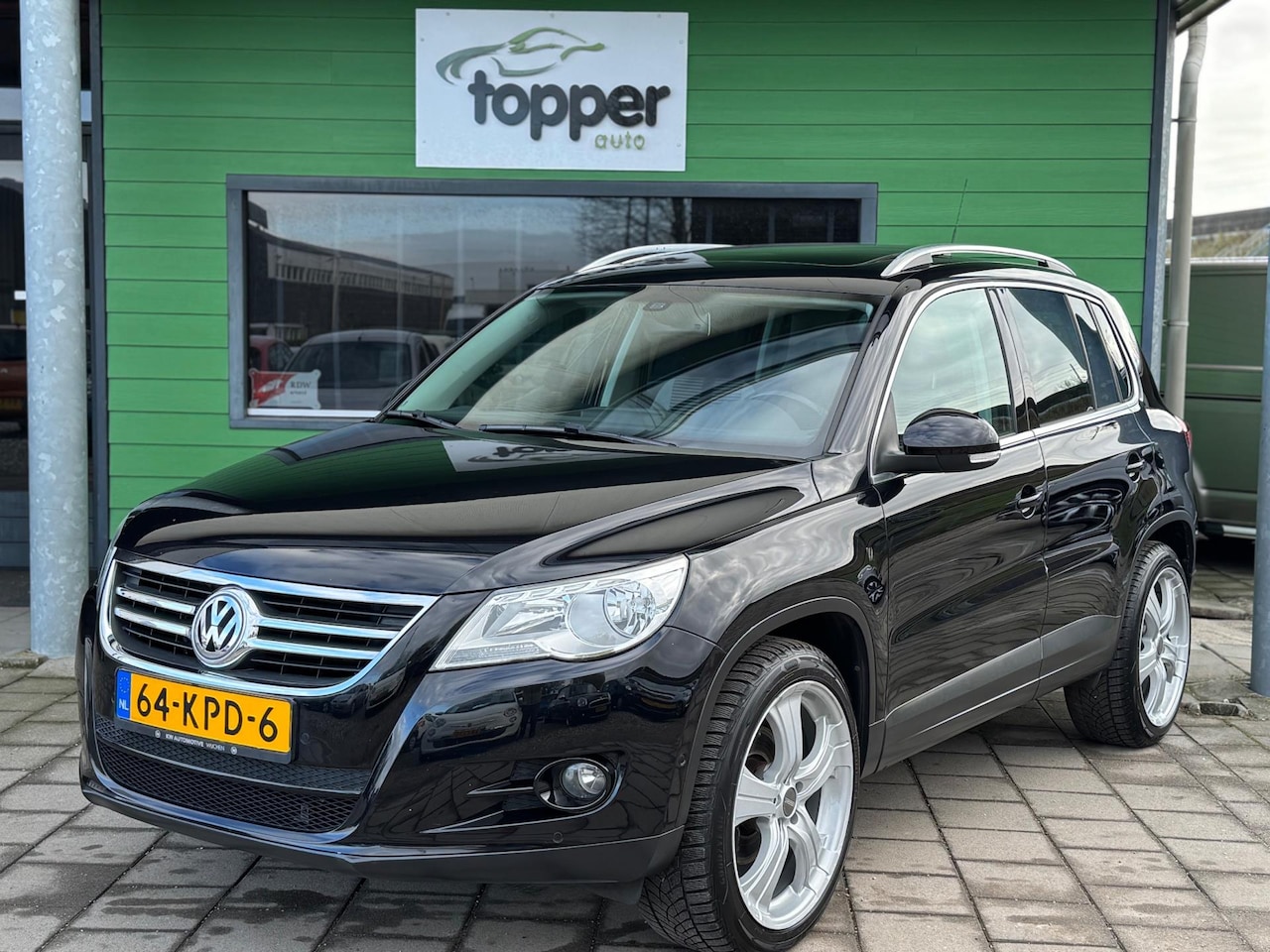 Volkswagen Tiguan - 1.4 TSI Sport&Style / Navi / PanoDak / Cruise / - AutoWereld.nl