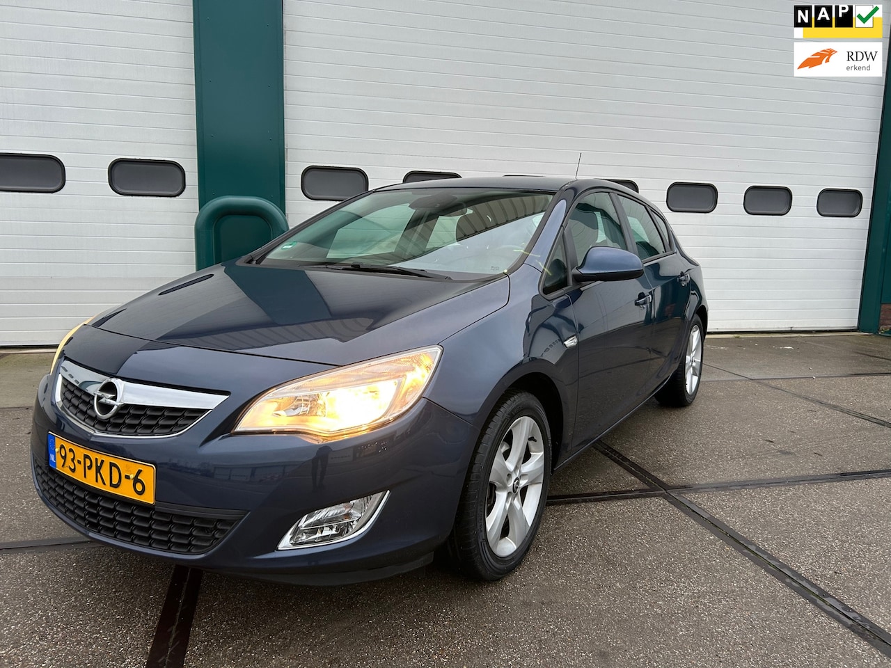 Opel Astra - 1.4 Edition 1.4 Edition - AutoWereld.nl