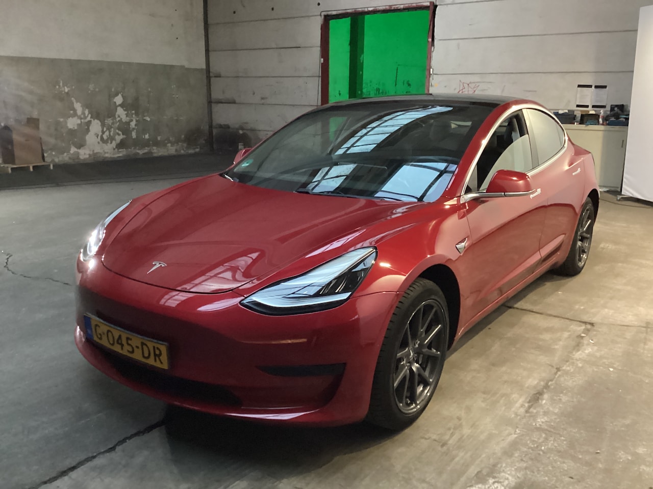 Tesla Model 3 - Standard RWD Plus - AutoWereld.nl