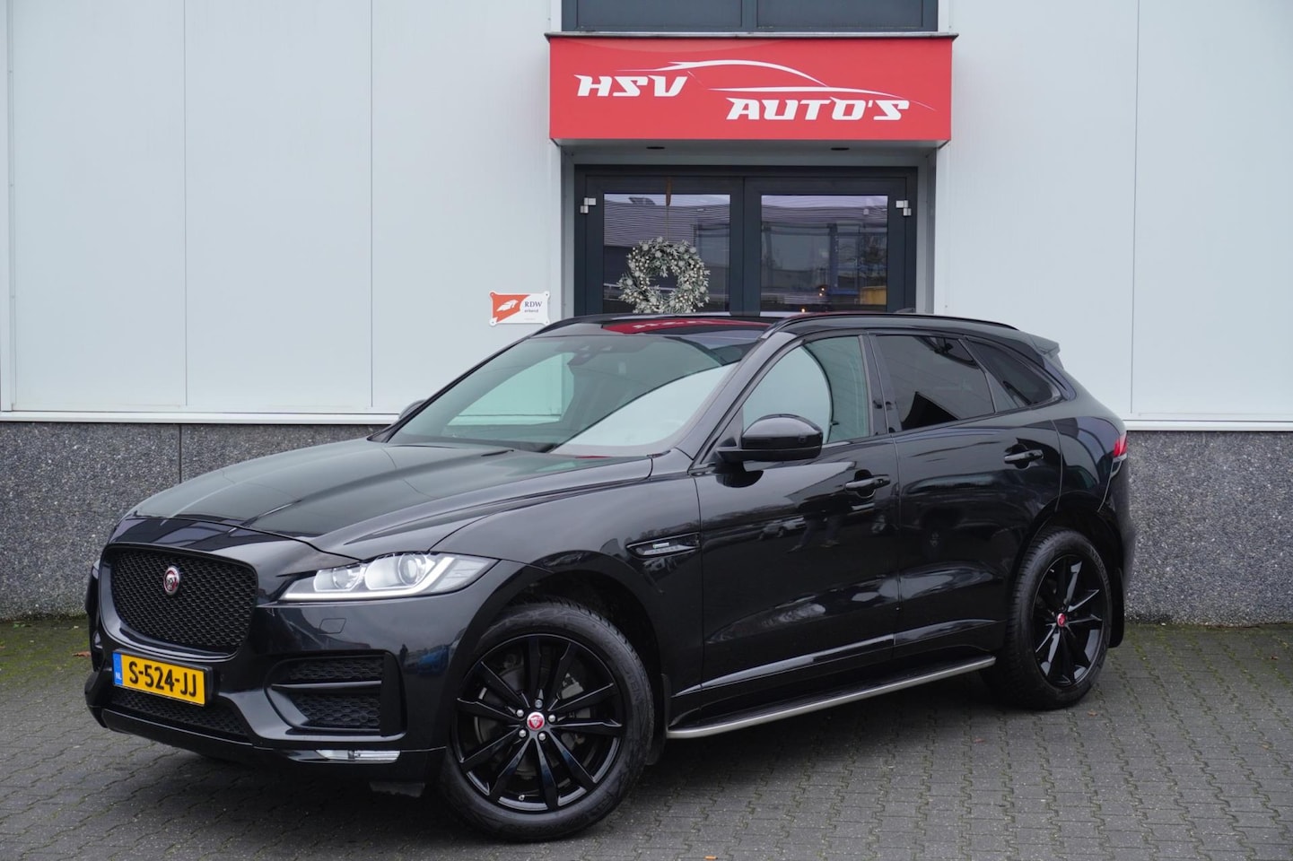 Jaguar F-Pace - 2.0 Portfolio AWD 20d navi LEER panodak - AutoWereld.nl