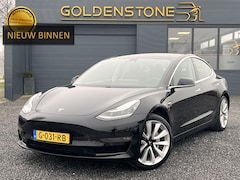 Tesla Model 3 - Long Range AWD 75 kWh 1e Eigenaar, AutoPilot, Pano, Camera, Navi, Weinig KM, N.A.P, APK to