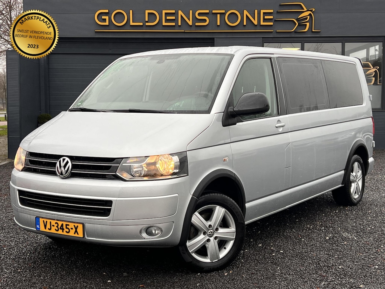 Volkswagen Transporter - 2.0 TDI L2H1 DC Trendline Dubbele Cabine,Navi,Airco,PDC,Cruise,Trekhaak,N.A.P,APK tot 08-2 - AutoWereld.nl