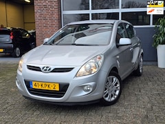 Hyundai i20 - 1.2i DynamicVersion Nap |Dealer onderhouden|Trekhaak