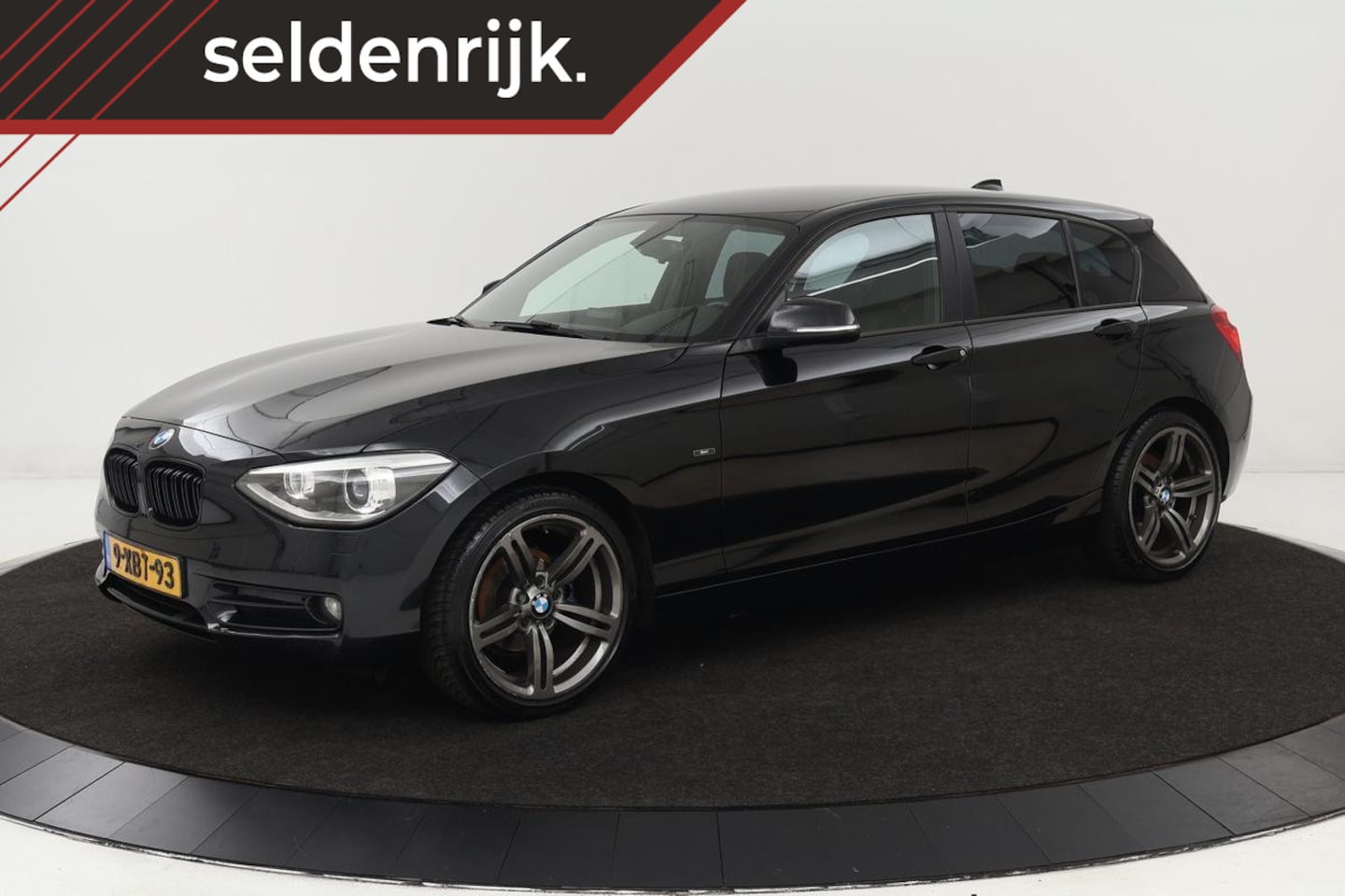 BMW 1-serie - 116d Executive | Sport Line | Navigatie | Sportstoelen | Climate control | Xenon | Bluetoo - AutoWereld.nl