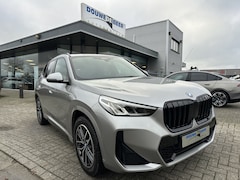 BMW X1 - xDrive30e M-Sport Pano-Dak | Camera | Stoelverw. | Shadow line