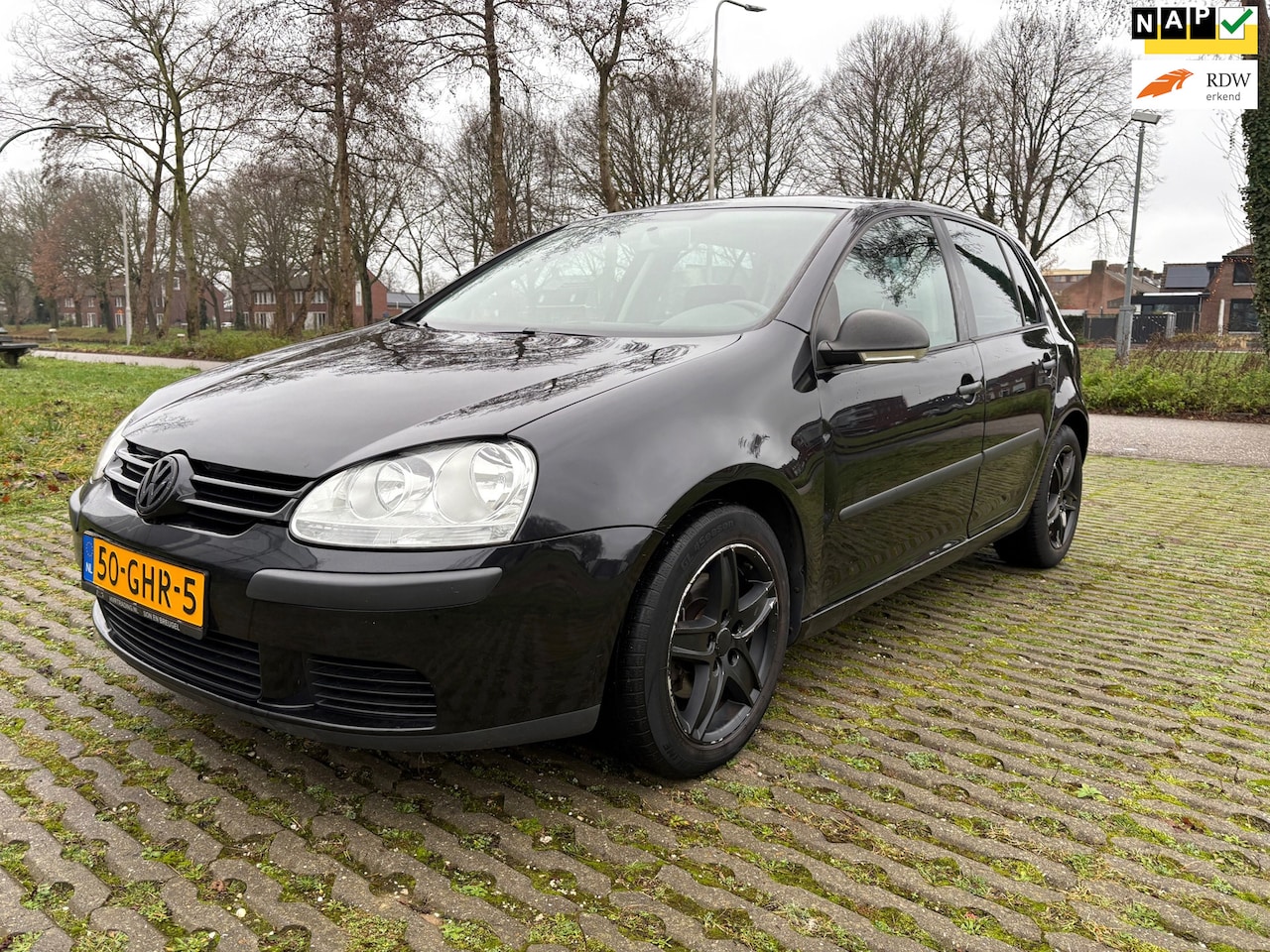 Volkswagen Golf - 1.4 TSI Trendline / automaat / airco / - AutoWereld.nl