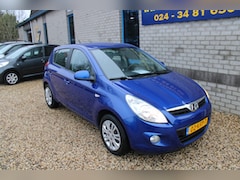 Hyundai i20 - 1.2i 5Dr DynamicVersion Airco 1e eigenaar