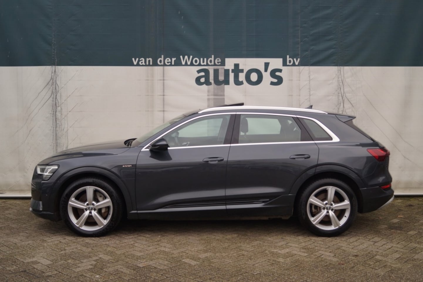 Audi e-tron - e-tron 50 q L Ed + - AutoWereld.nl