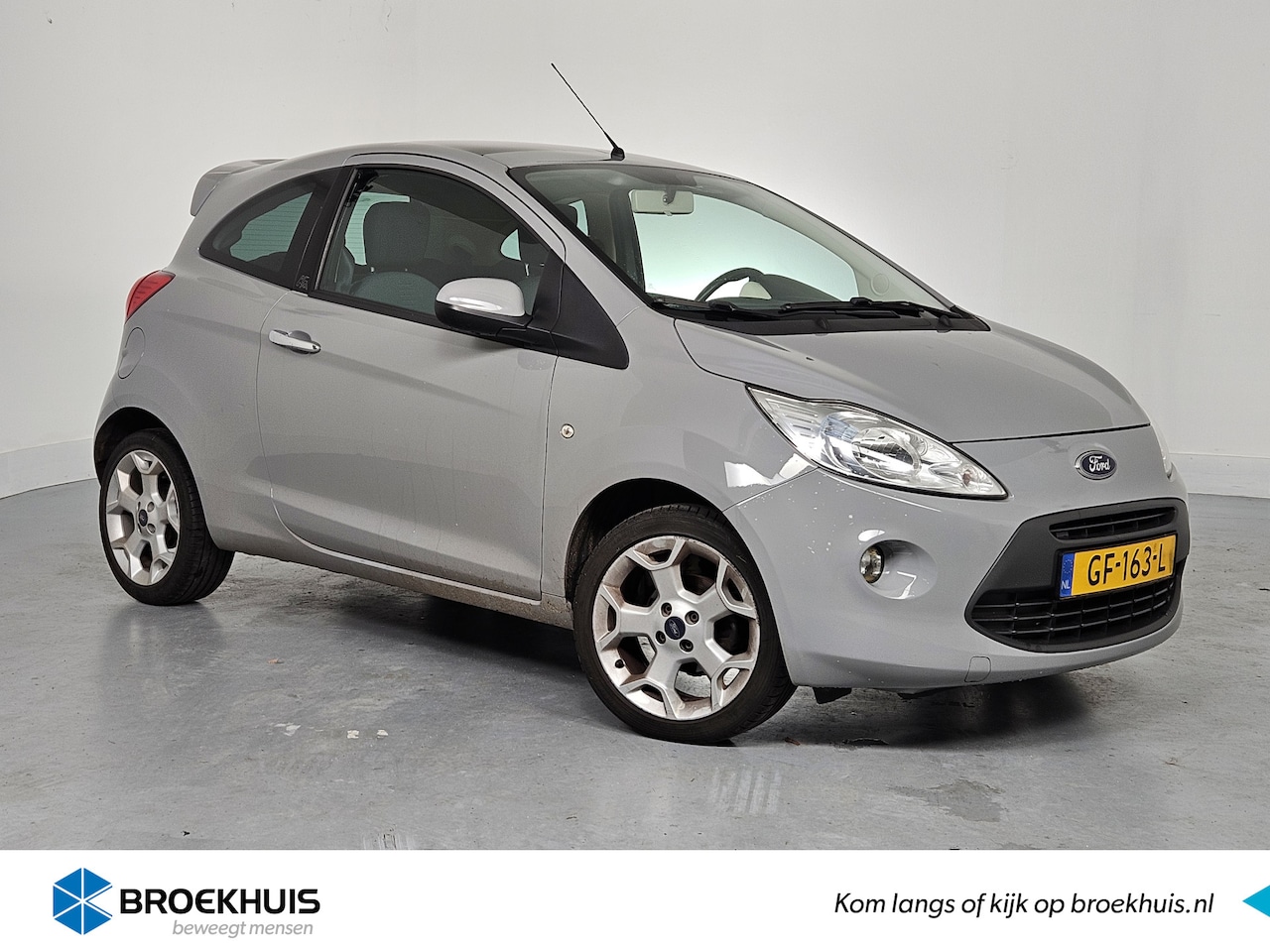 Ford Ka - 1.2 Titanium X start/stop | Panoramadak | Airco | 16" Lichtmetalen velgen | Elektr ramen - AutoWereld.nl