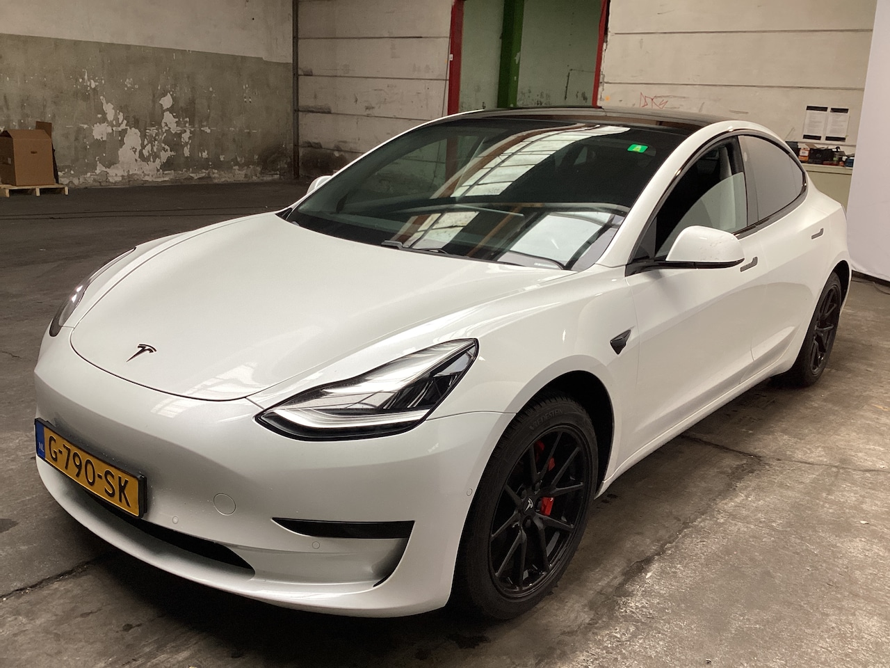 Tesla Model 3 - Standard RWD Plus - AutoWereld.nl