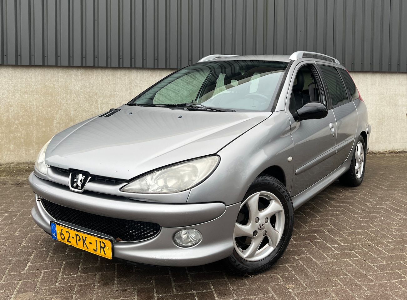 Peugeot 206 SW - 1.6-16V Griffe Airco Lederen Bekleding Trekhaak Apk 2026 - AutoWereld.nl