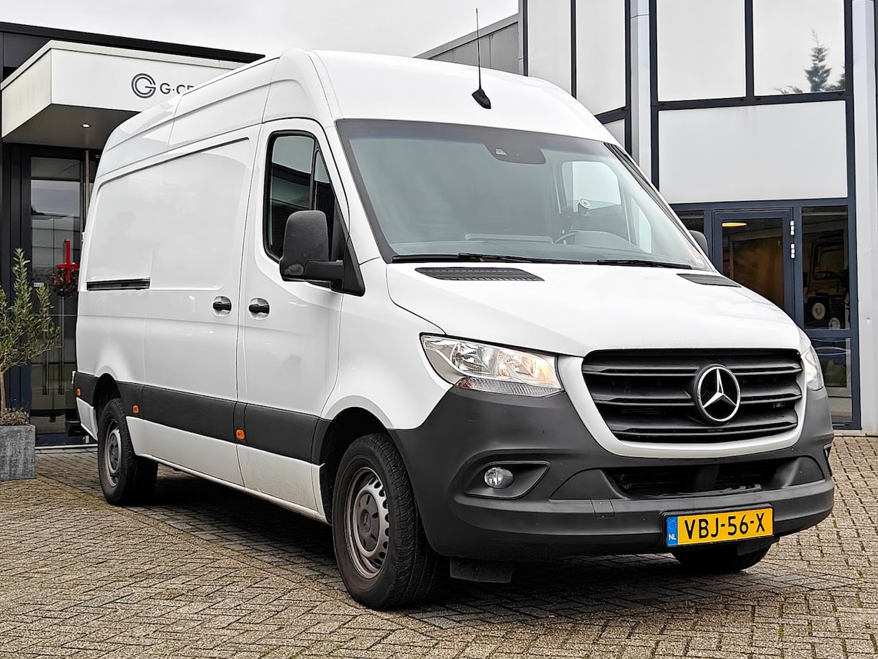 Mercedes-Benz Sprinter - 316 2.2 CDI L2H2 EURO 6 | AUTOMAAT 3-Zits - AutoWereld.nl