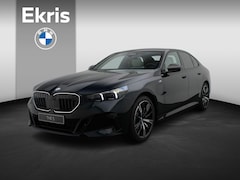 BMW 5-serie - Sedan 550e xDrive M Sportpakket Pro | Equipment Pack Pro | Travel Pack | Comfort Pack