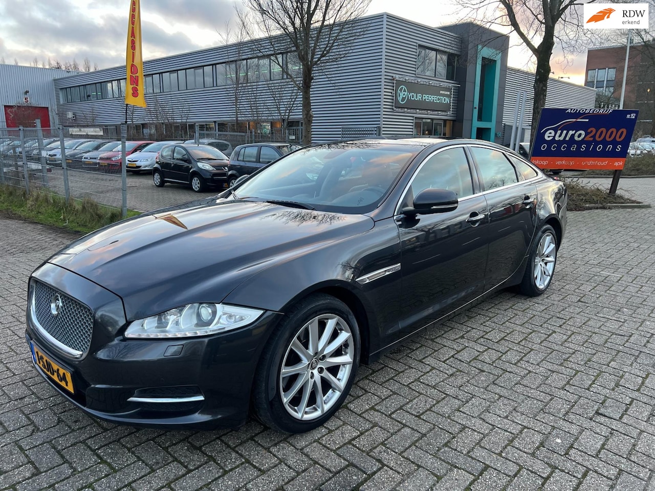 Jaguar XJ - 3.0 V6D Luxury - LEDER - PANORAMA - VIRTUAL ! - AutoWereld.nl