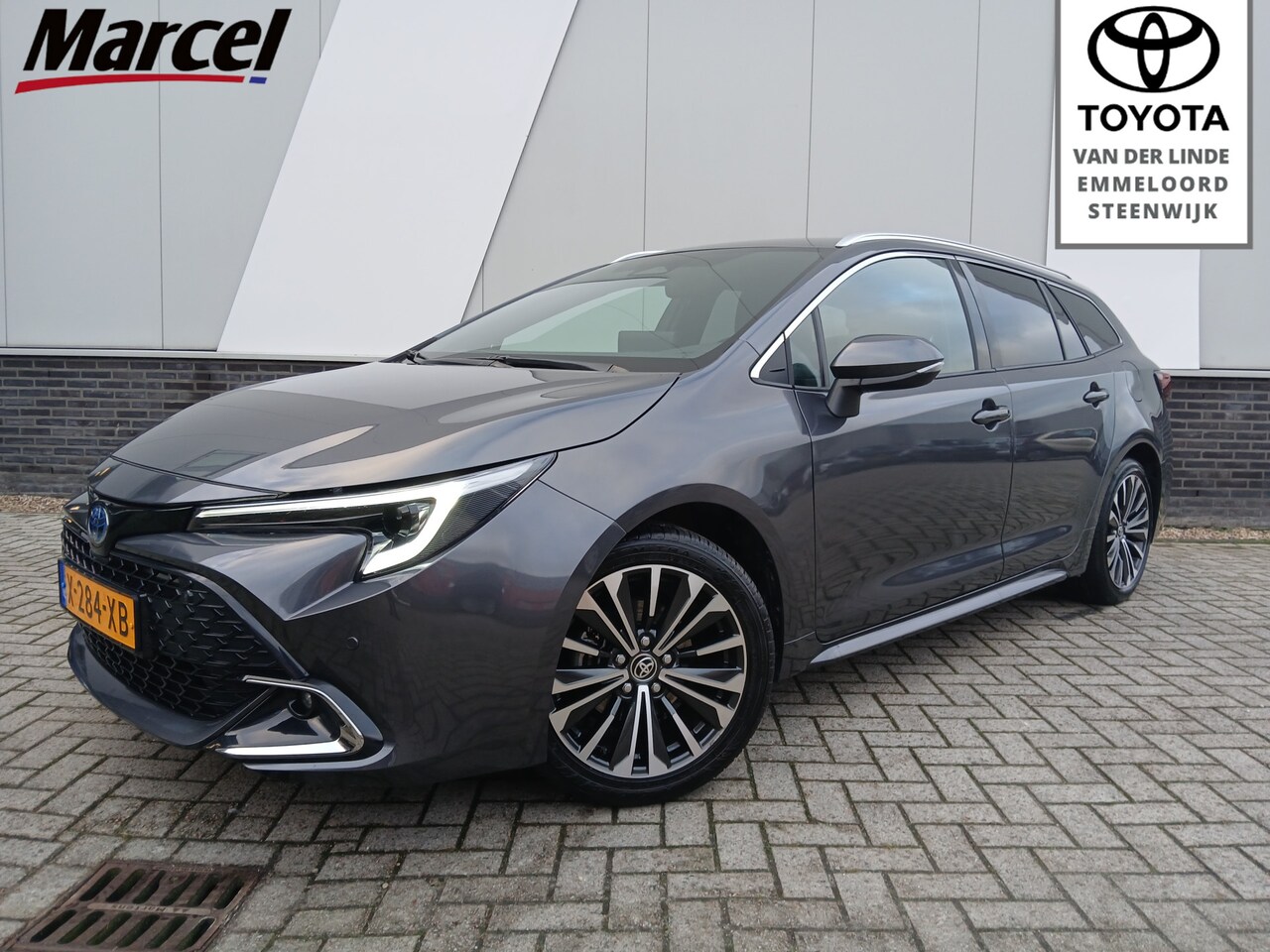 Toyota Corolla Touring Sports - 1.8 Hybrid First Edition | Navi | ECC | LMV | Applecarplay/Android auto | - AutoWereld.nl