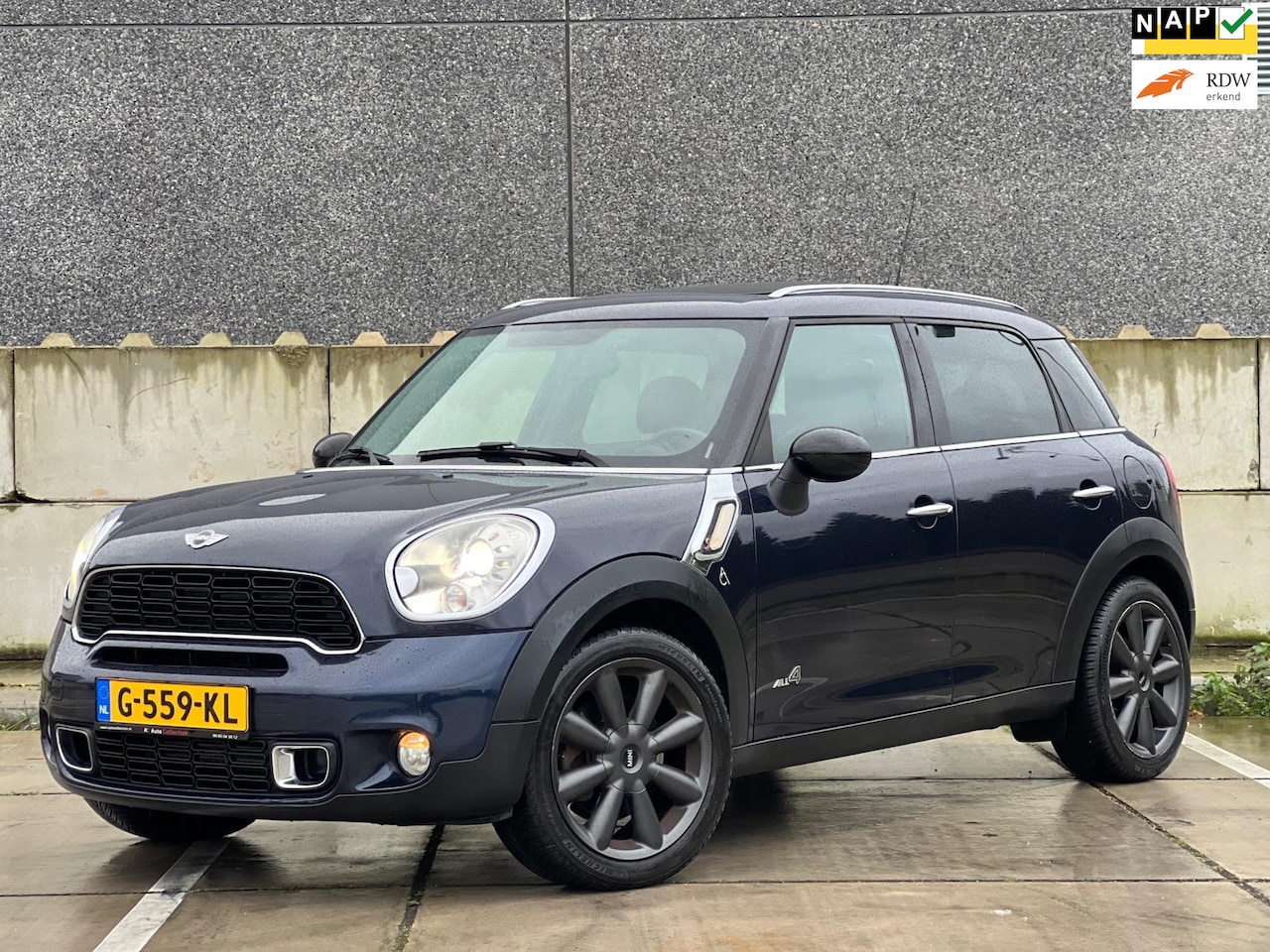 MINI Countryman - Mini 1.6 Cooper S ALL4 Chili | Automaat | Panoramadak | Harman Kardon | Parkeersensoren | - AutoWereld.nl