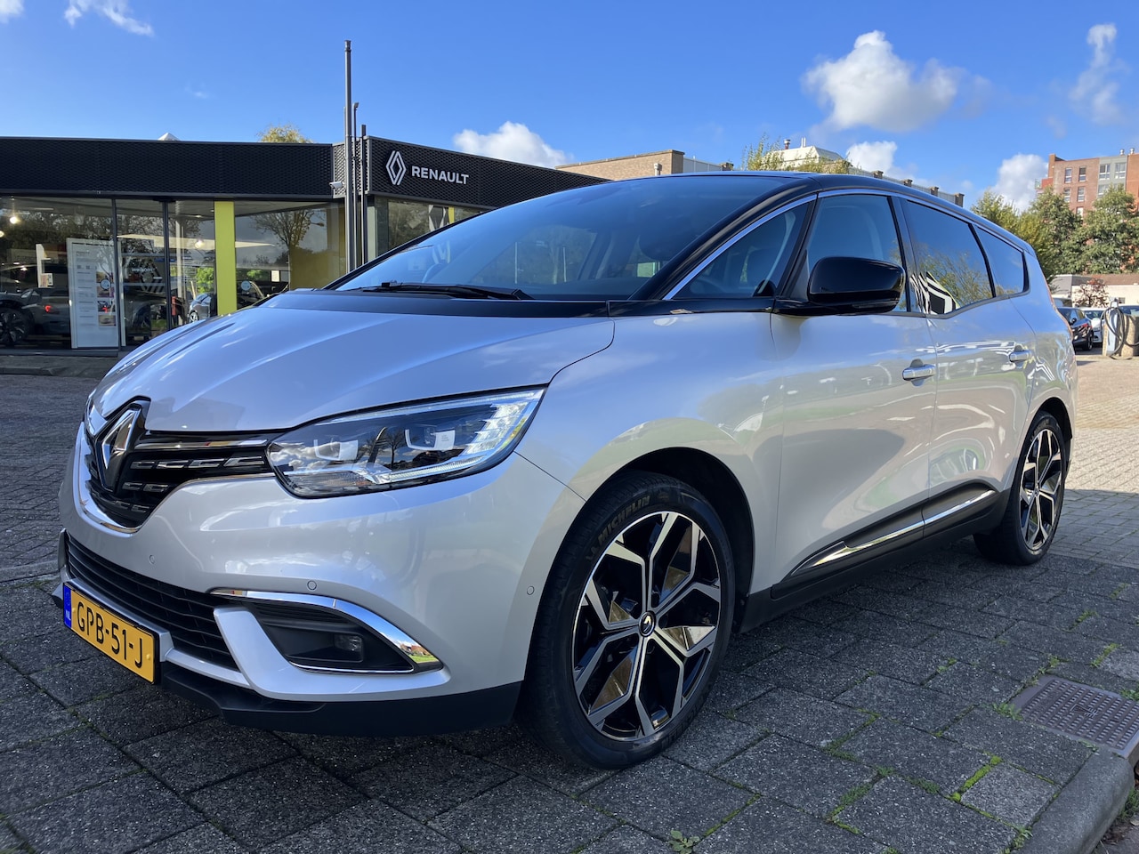 Renault Grand Scénic - 1.3 TCe 140 EDC Techno 7p. - Camera - AutoWereld.nl