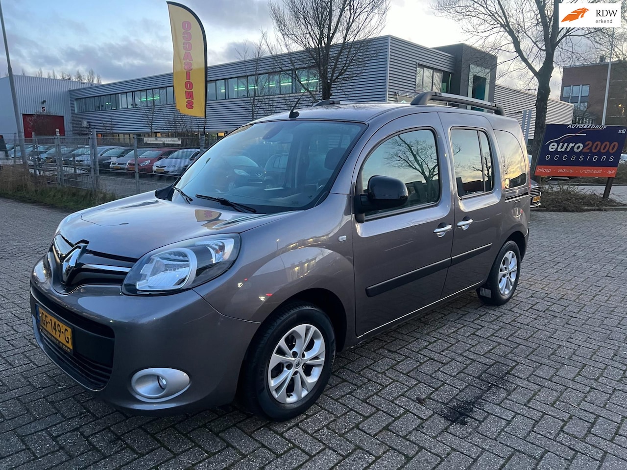 Renault Kangoo Family - 1.2 TCe Limited - TREKHAAK - NAP ! - AutoWereld.nl