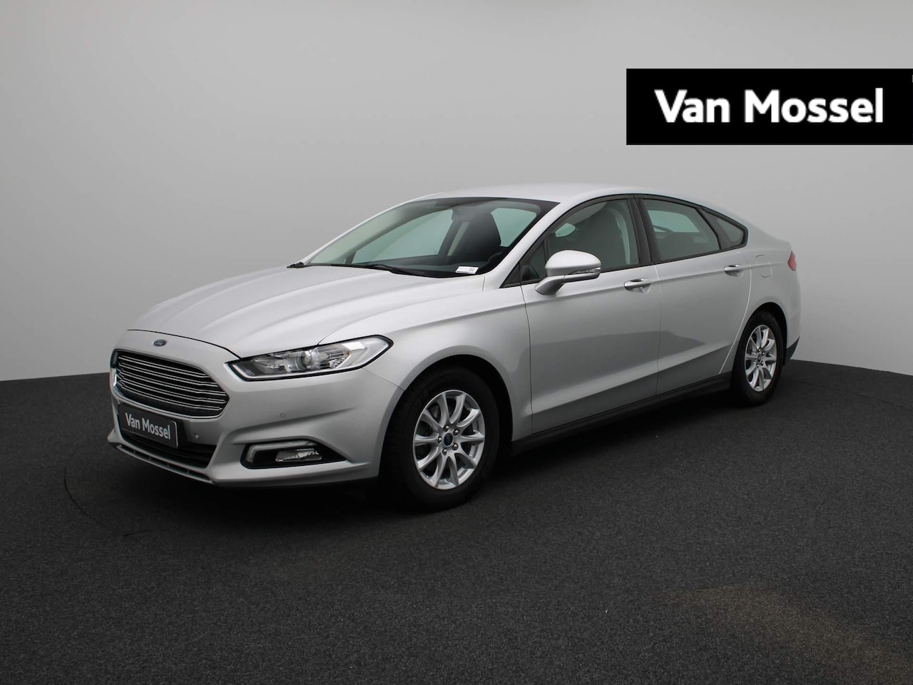 Ford Mondeo - 2.0 TDCi Trend | 150 pk | Navigatie | Parkeersensoren voor & achter | Winterpakket | - AutoWereld.nl