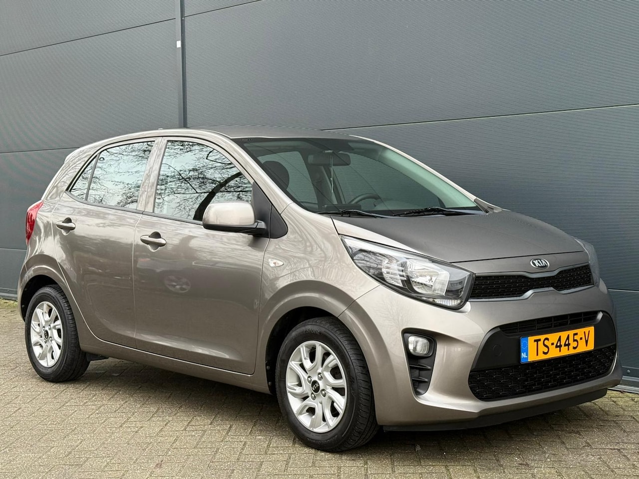 Kia Picanto - 1.0 CVVT ComfortPlusLine Navigator NAVI | CAMERA | CARPLAY | BTW | NWE APK - AutoWereld.nl