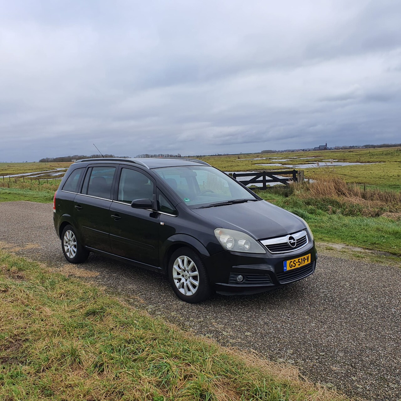 Opel Zafira - 1.8 Essentia - AutoWereld.nl