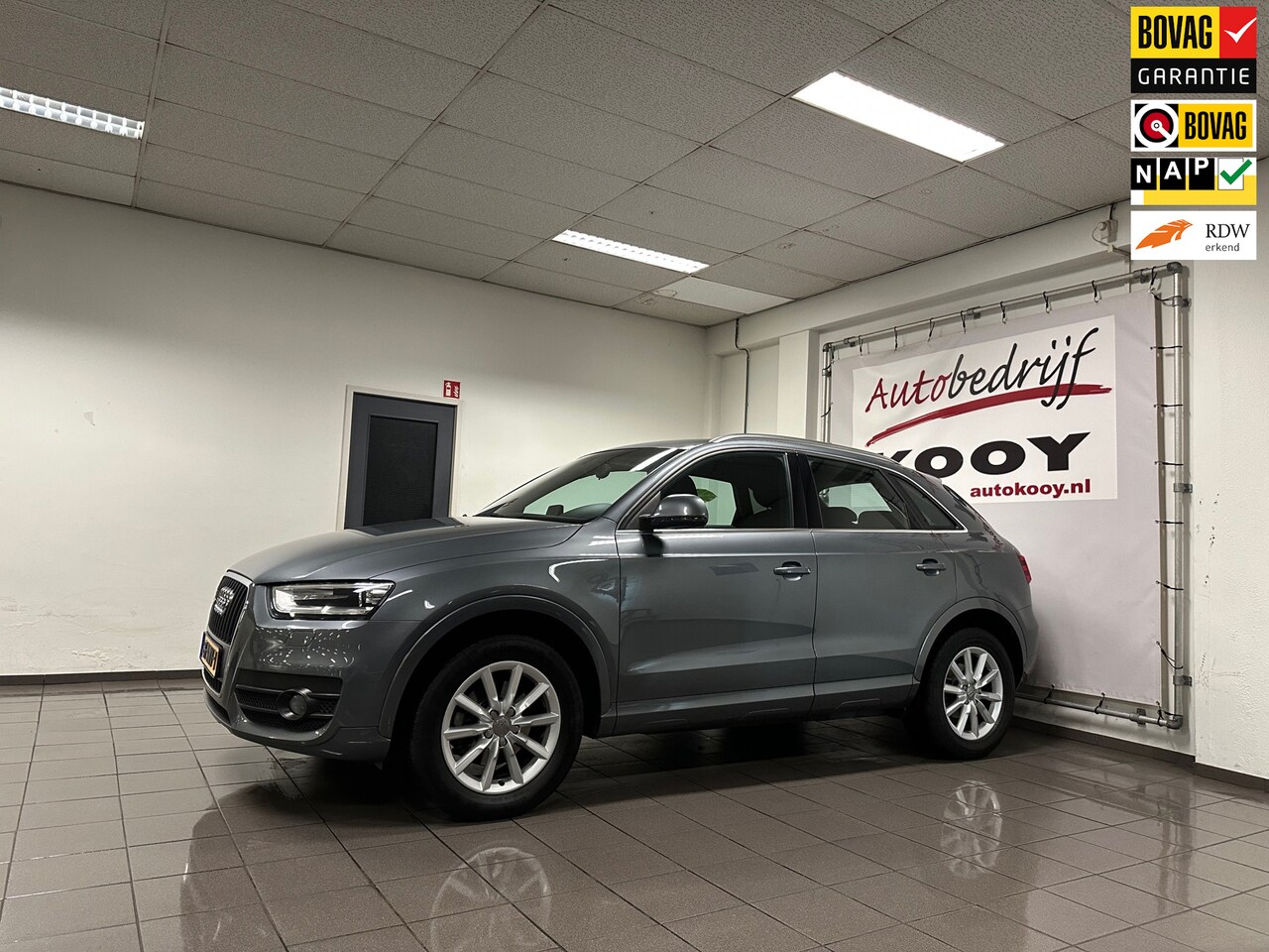 Audi Q3 - 2.0 TFSI quattro Pro Line * Xenon / Navigatie / Cruise control / LM Velgen / NL Auto * - AutoWereld.nl