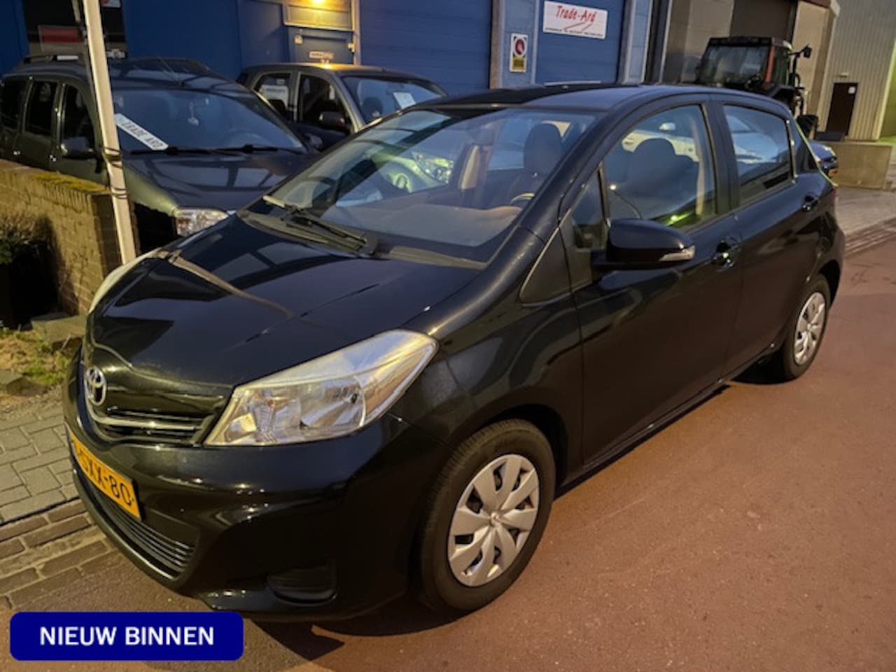 Toyota Yaris - 1.3 VVT-i Now 1e eig 2014 Airco APK jan-2026 Super onderhouden auto van de 1e eigenaar! NA - AutoWereld.nl