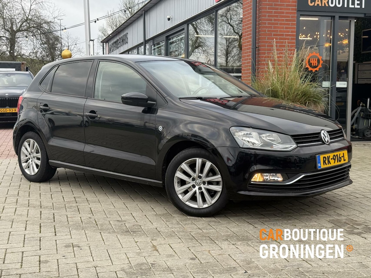 Volkswagen Polo - 1.2 TSI Comfortline | AUTOMAAT | NAVI | TREKHAAK - AutoWereld.nl