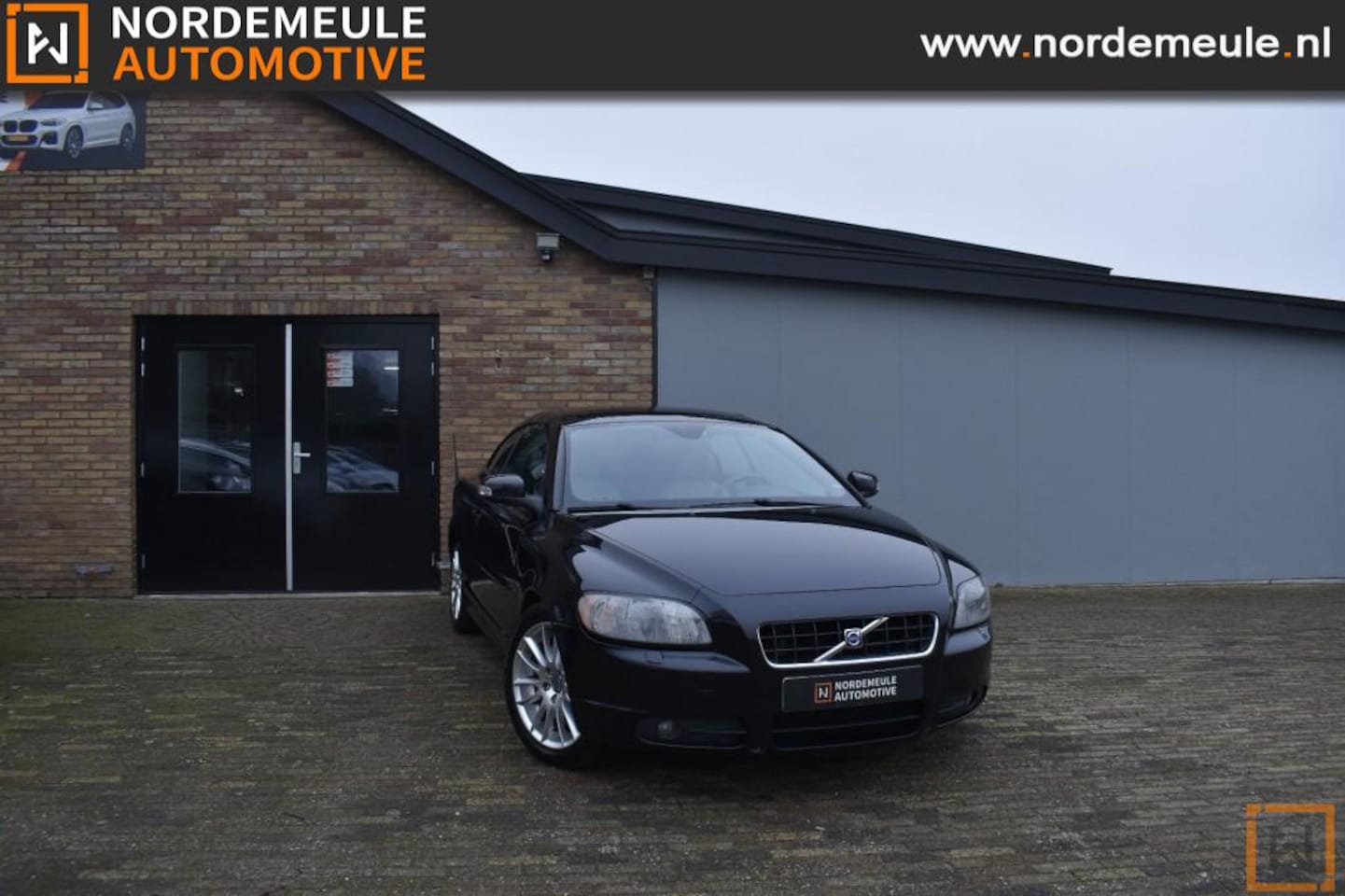 Volvo C70 - 2.4 D5 SUMMUM, Cabrio, AUT, Cruise - AutoWereld.nl